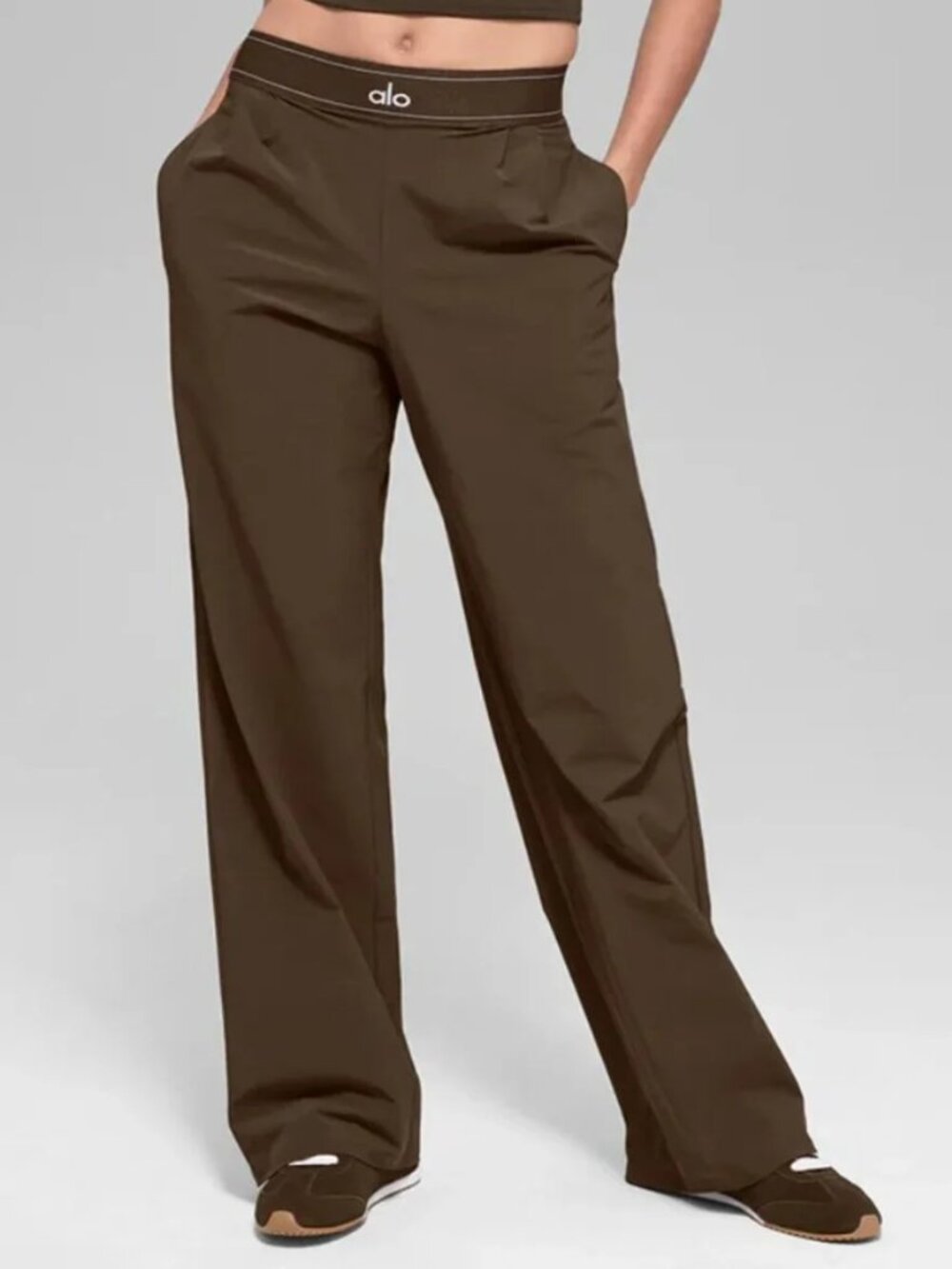 Alo Yoga Espresso Brown Suit Up Trouser Size Small NWT